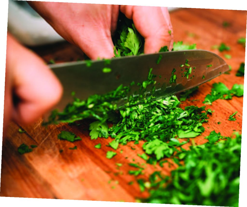 Kitchen Essentials Trio: Kitsure Dish Drying Rack, HOMWE Silicone Pot  Holder, and EATNEAT Cutting Board Set